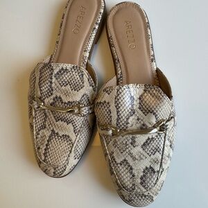 Arezzo Women's Snake Print Loafers - Cream and Brown. Made in Brazil